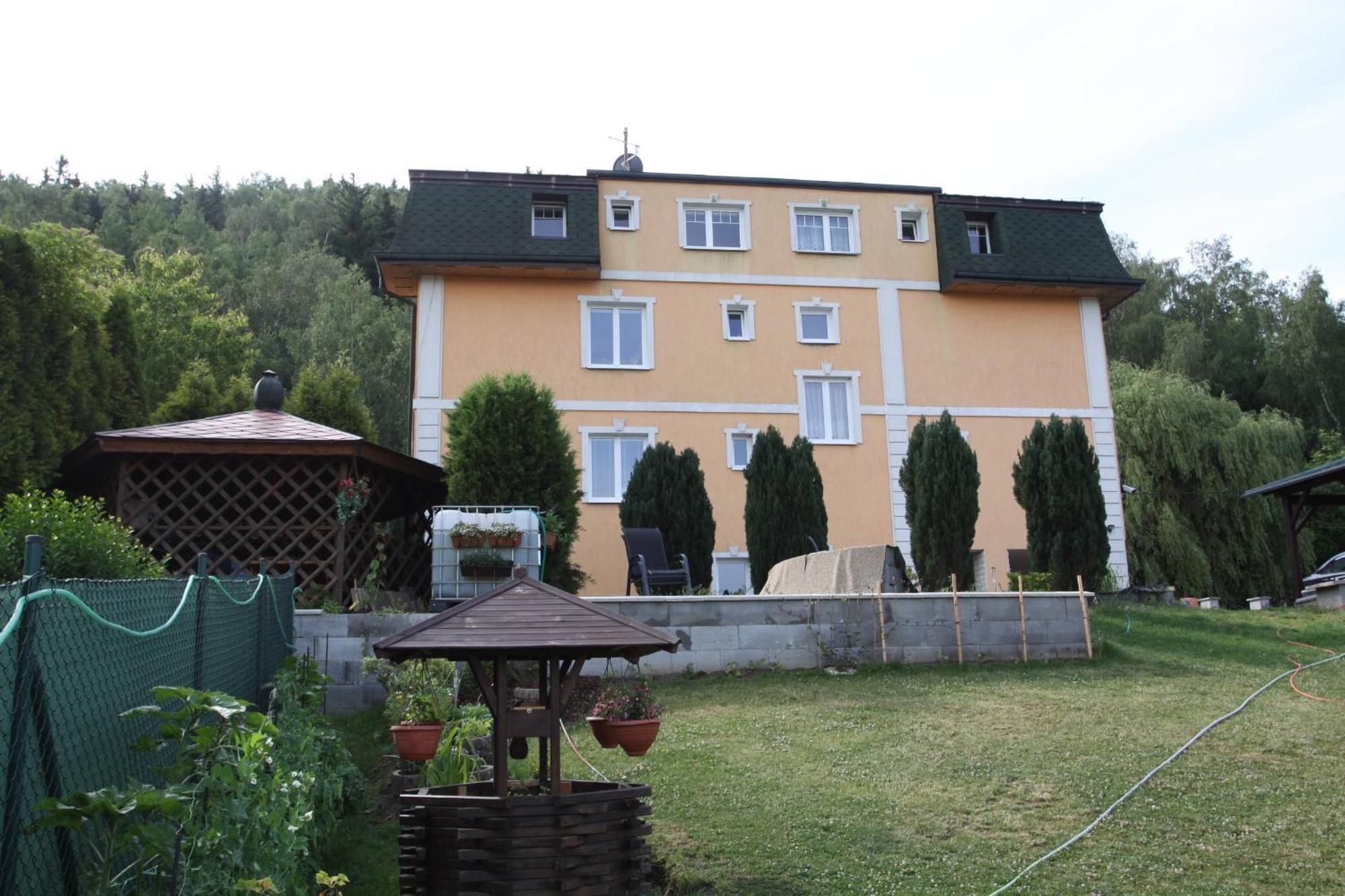 Villa Anastazis - Penzion Eden Karlsbad Exteriör bild